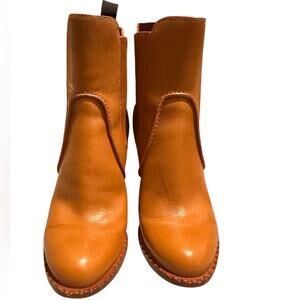Marc Jacobs Tan Leather Lug Sole Chelsea Boots Scalloped Stitching Size 7.5 (38)